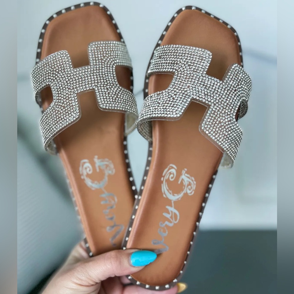 NEW Very G Rhinestone H Strap Flat Sandals Women Size 8.5 Sparkle Slip-On